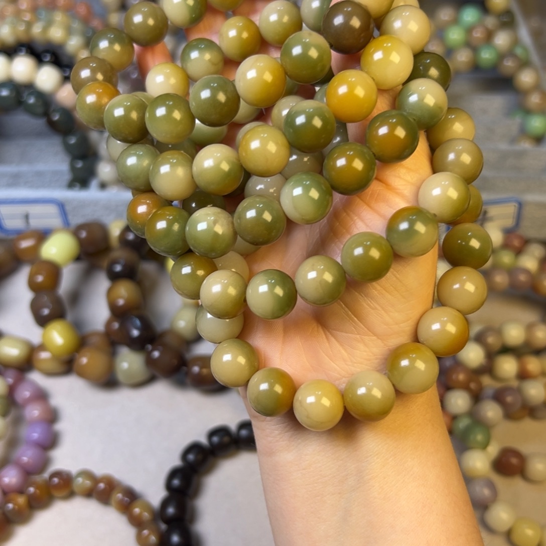 手串菩提根/象牙果菲料青芒卡13左右  随机