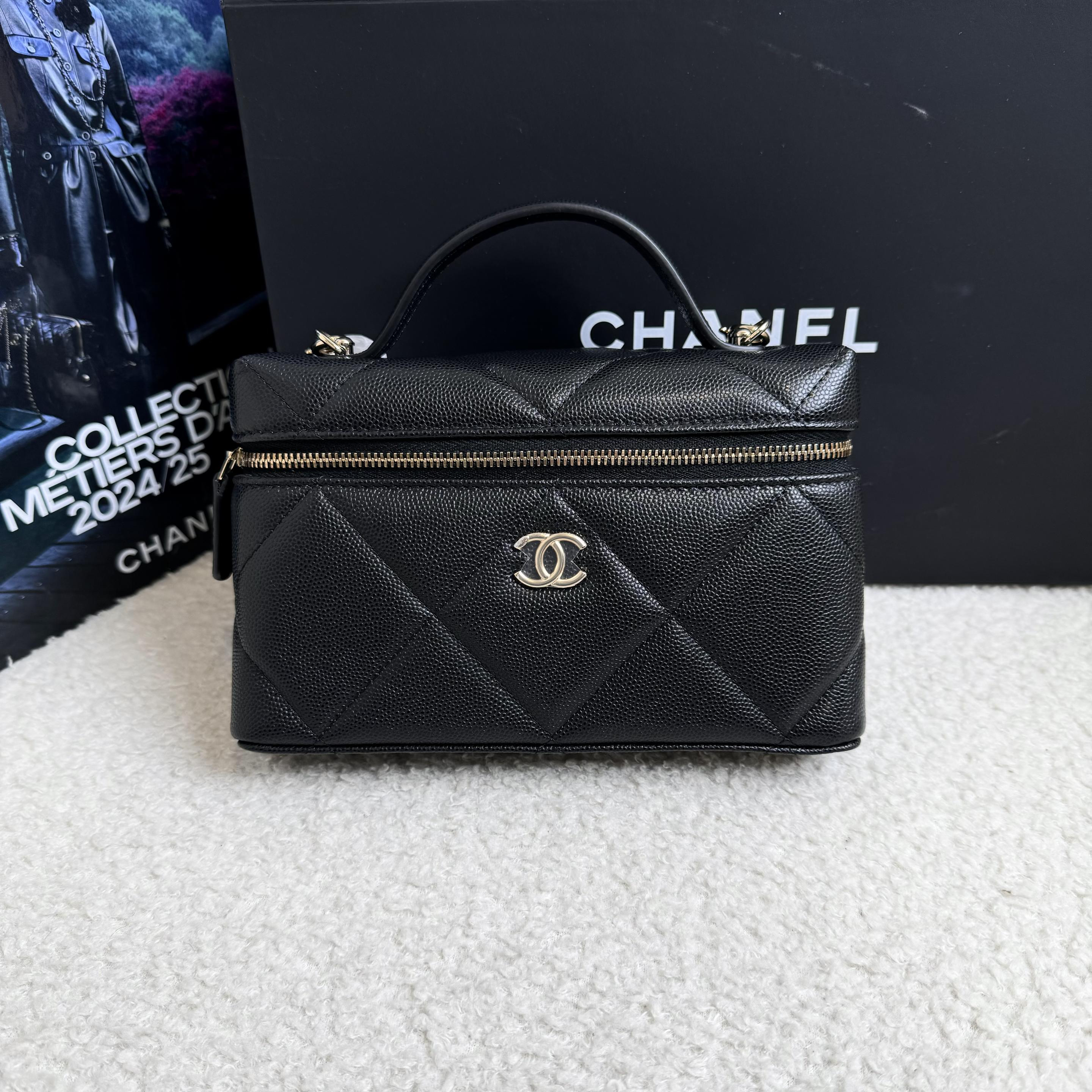 未使用 Chanel/香奈儿 壹臻/25K黑金牛lp饭盒包/46543826/12期