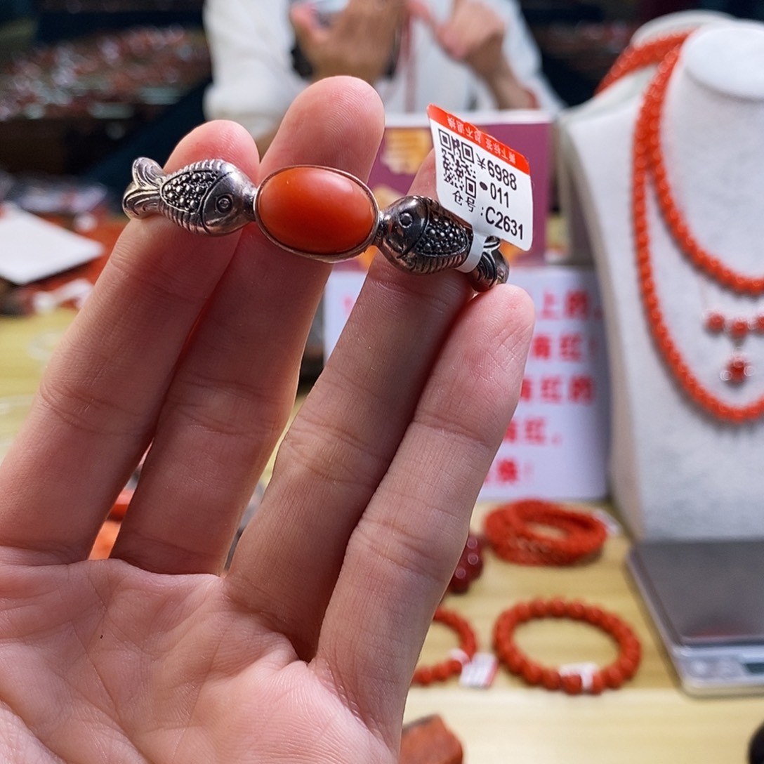 银S925镶嵌五岔路锦红   mm    多样性发一南红玛瑙