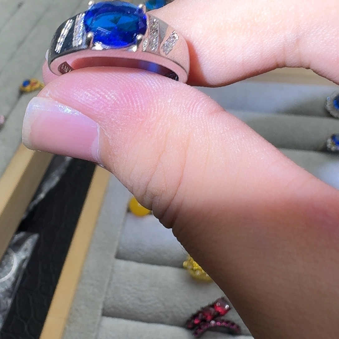 银S925镶嵌戒指水晶