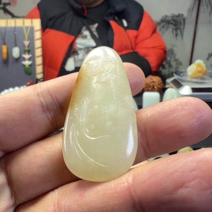 和田玉未镶嵌项链