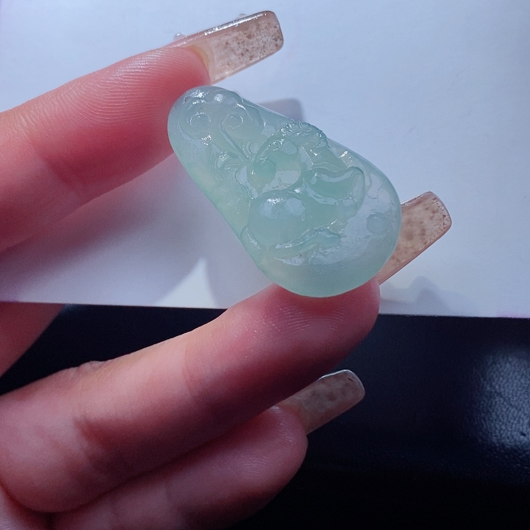 定制翡翠未镶嵌翡翠