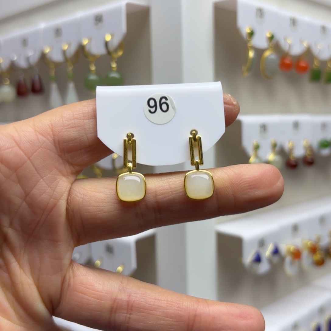 和田玉银S925镶嵌耳饰