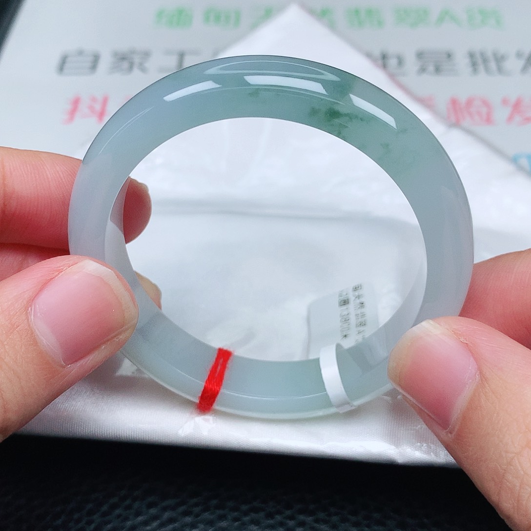 未镶嵌手镯翡翠天然翡翠手镯