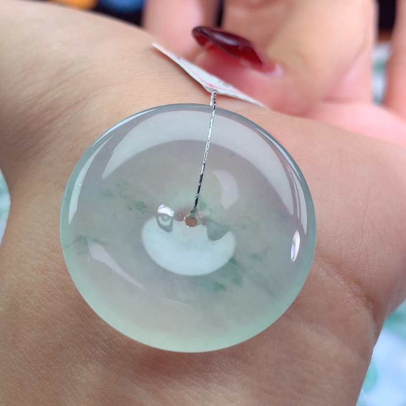 【闪购商品】翡翠吊坠(不含链)未镶嵌