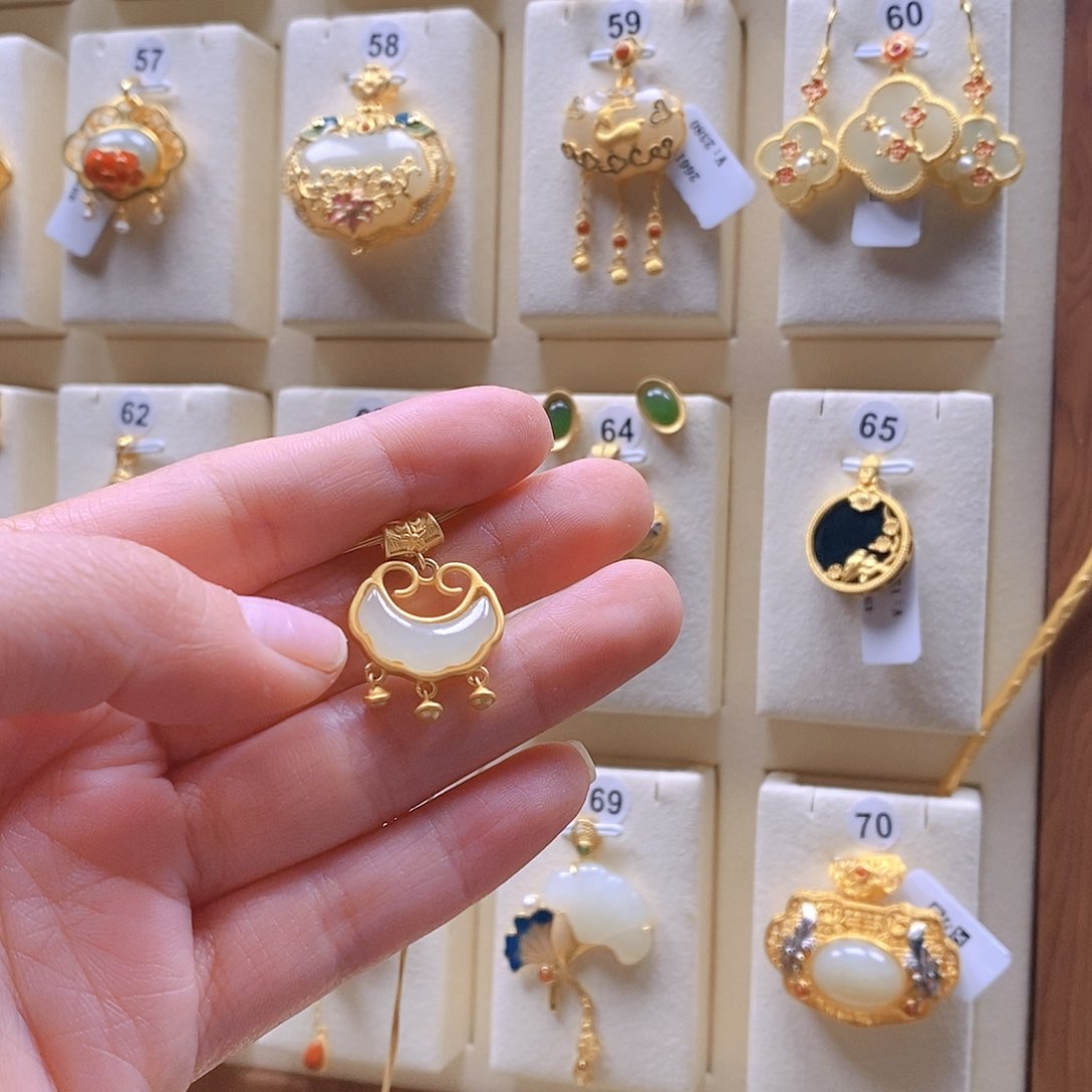 和田玉颈饰银S925镶嵌