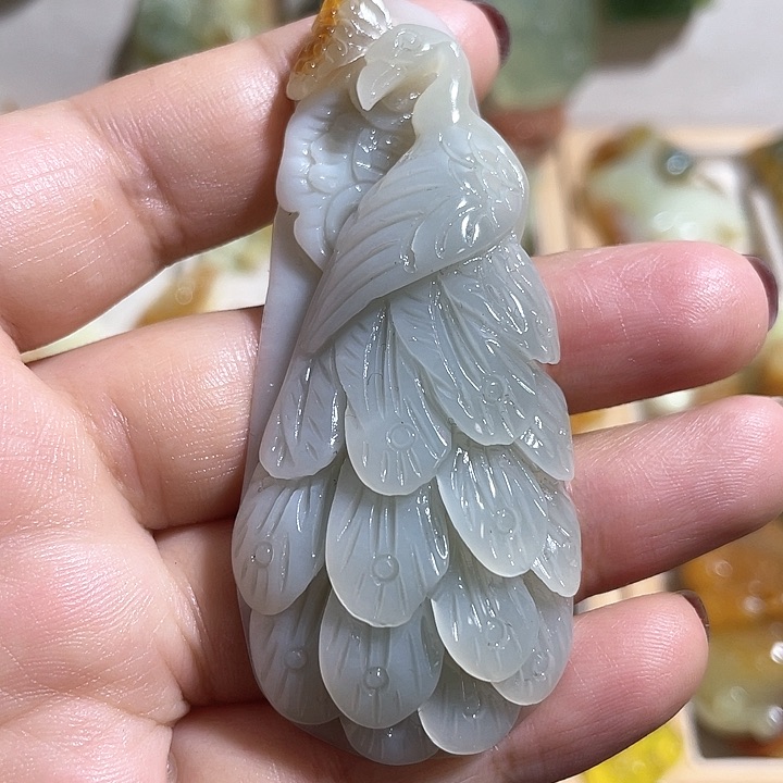 岫玉吊坠(赠链)未镶嵌