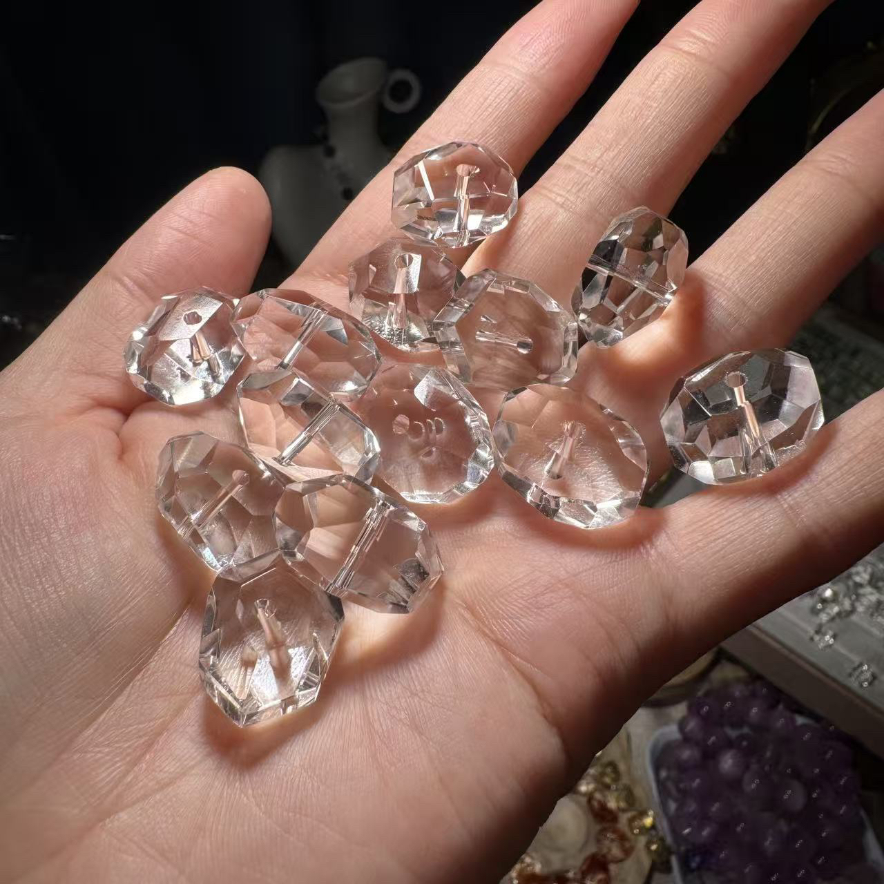 特级全净白水晶大腰孔隔珠单颗价高约19-20mm厚约11mm宽约15mm