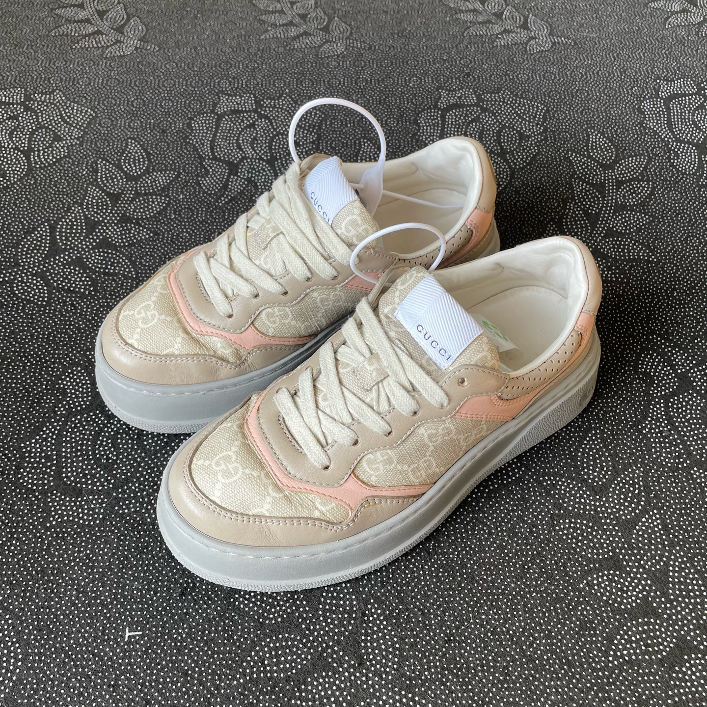 95新 GUCCI/古驰 灰粉饼干鞋/35码/无盒