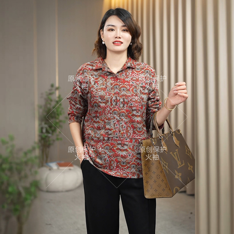火袖D962中老年翻领上衣女2024新款宽松遮肚子显瘦大码印花小衫
