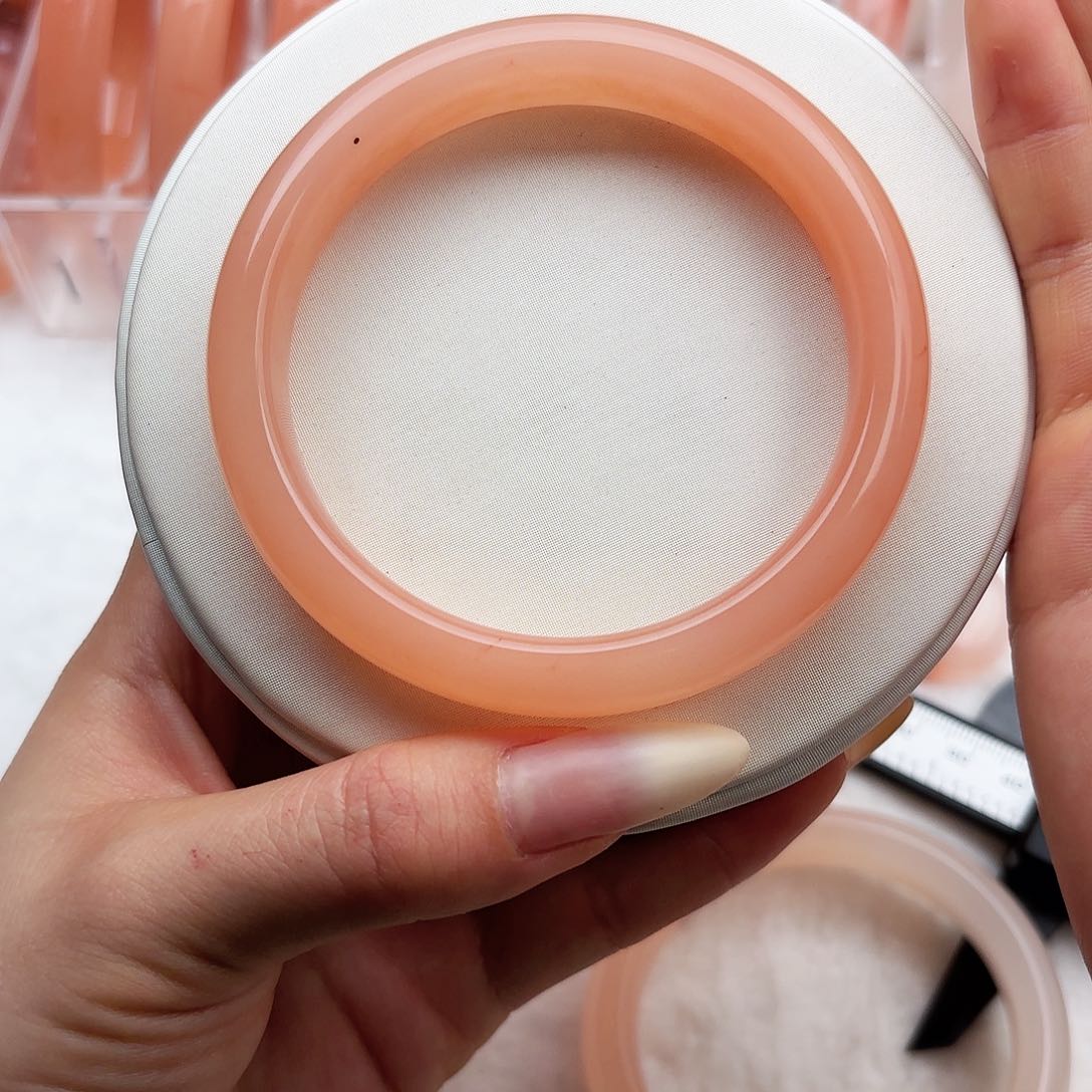 石英质玉手镯未镶嵌S***n62