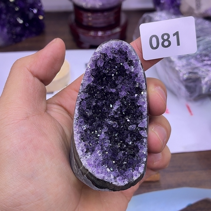 未镶嵌紫晶大型摆件（非配饰）