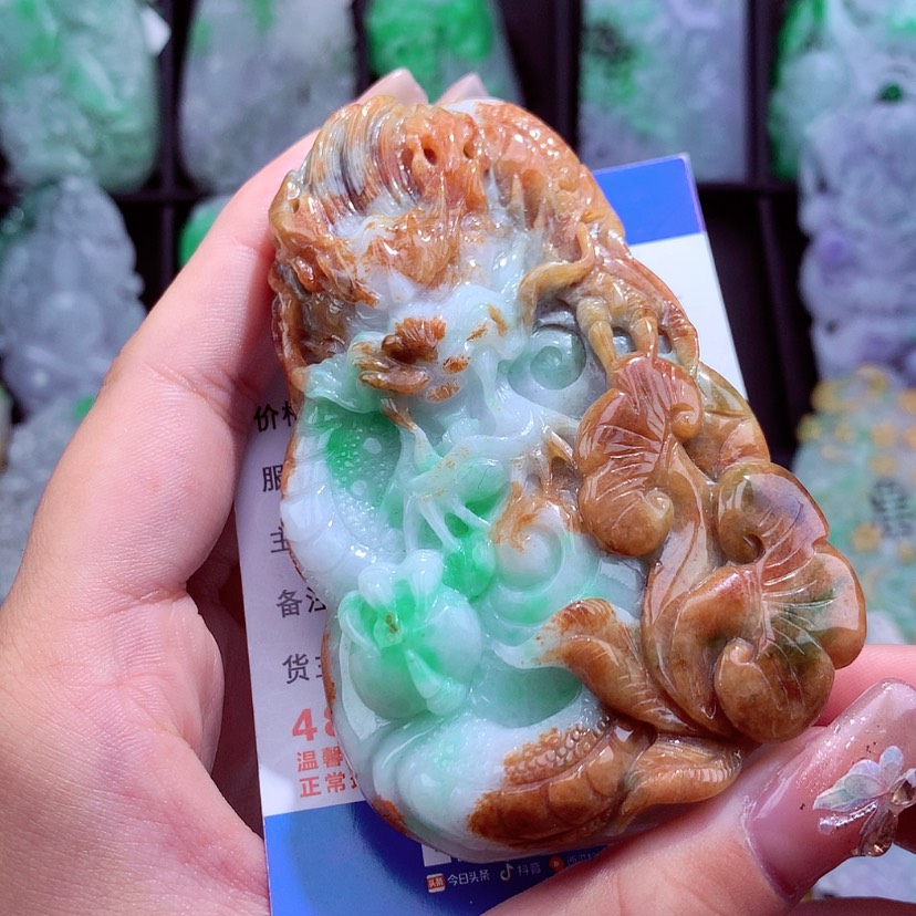 【闪购商品】翡翠颈饰未镶嵌挂件