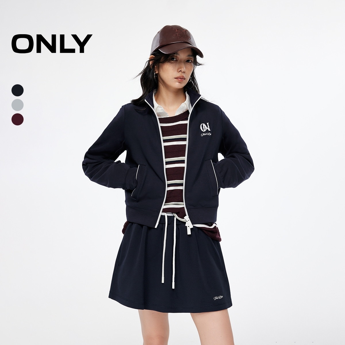 ONLY2025秋季新款活力撞色字母装饰设计插肩长袖卫衣女|12539R004