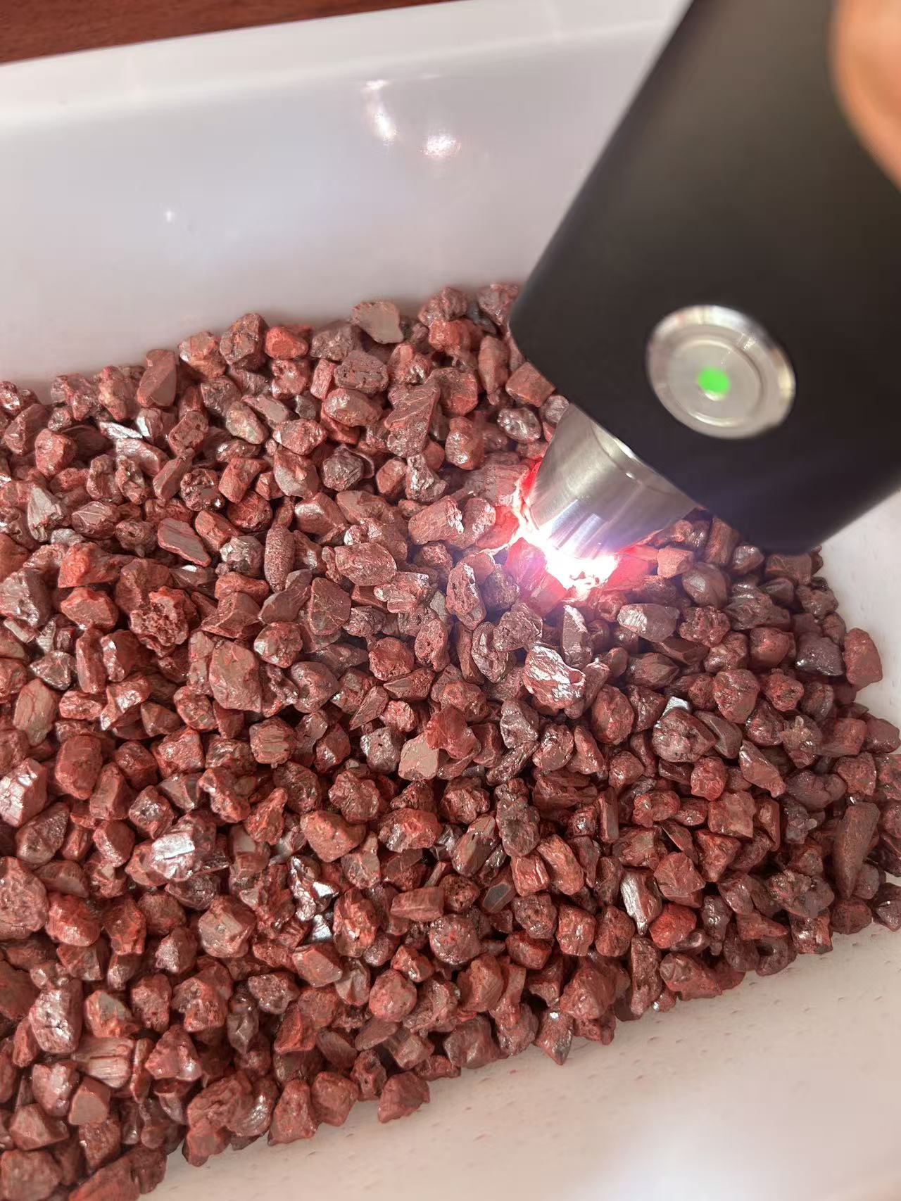 天然辰砂天然朱砂红砂原矿