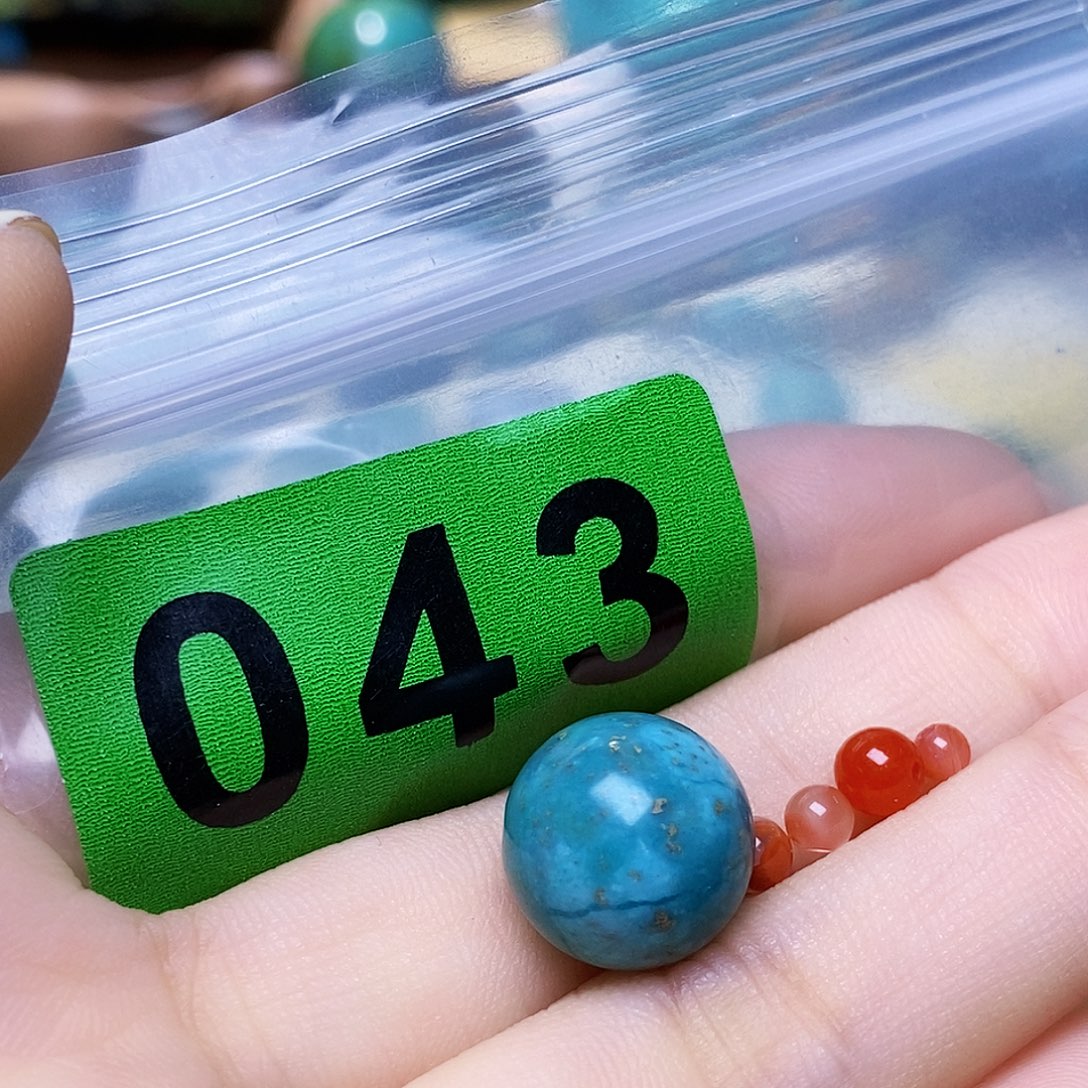 未镶嵌南红玛瑙珠宝奇石
