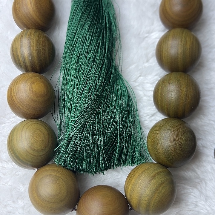 清***雨维腊木（绿檀）手串/手链