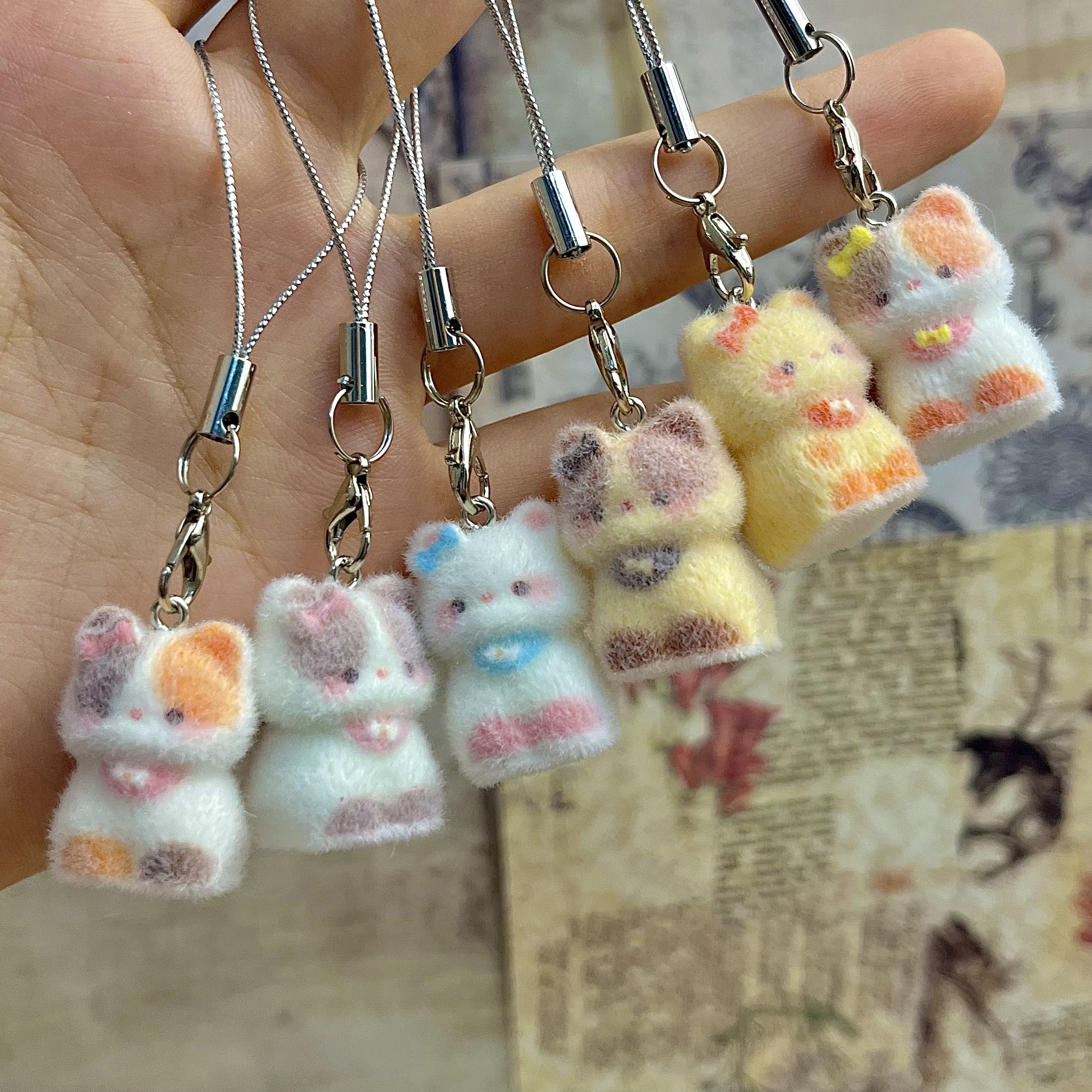 可爱ins马卡龙猫咪卡通电动车手机壳钥匙扣包包书包手工树脂挂件