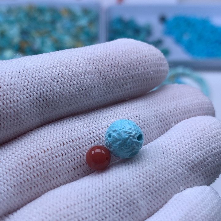 南红玛瑙未镶嵌珠宝奇石