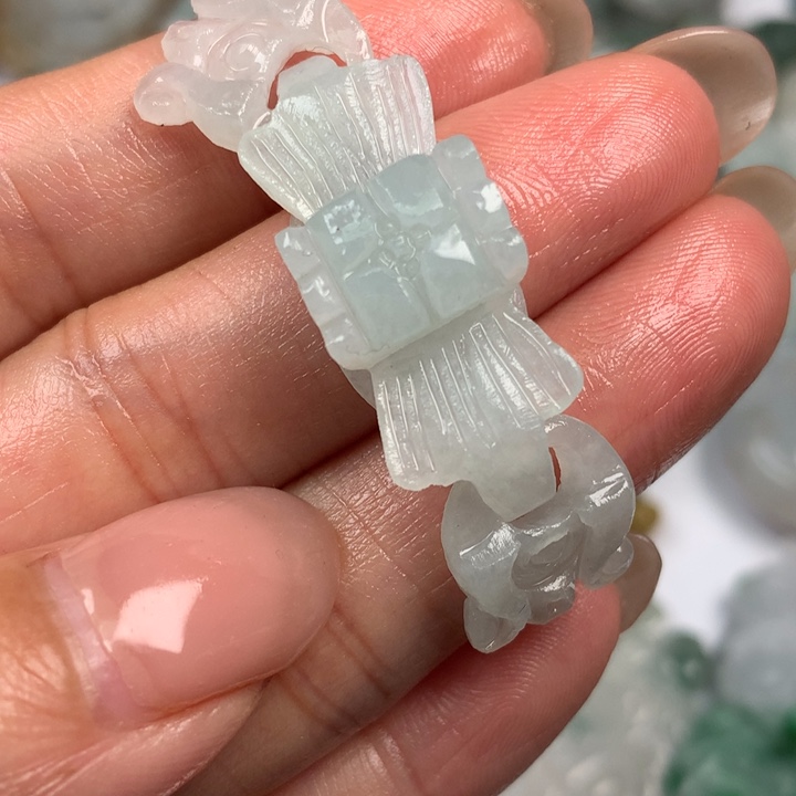 定制翡翠未镶嵌翡翠