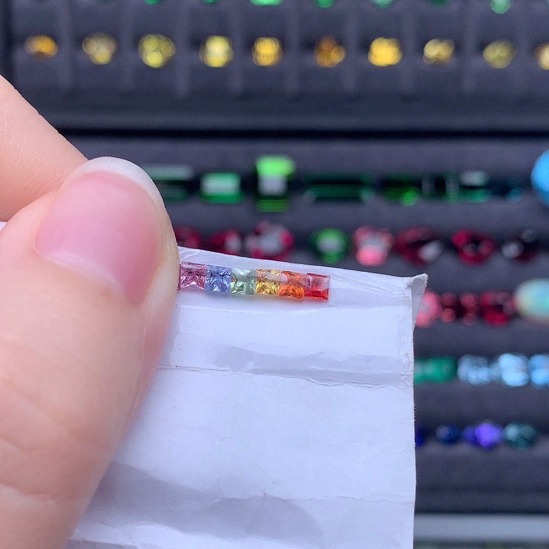 蓝宝石裸石彩蓝宝6粒