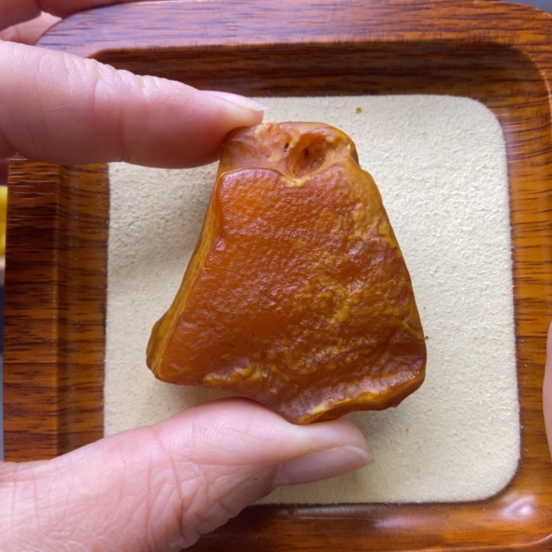 定制琥珀未镶嵌敏