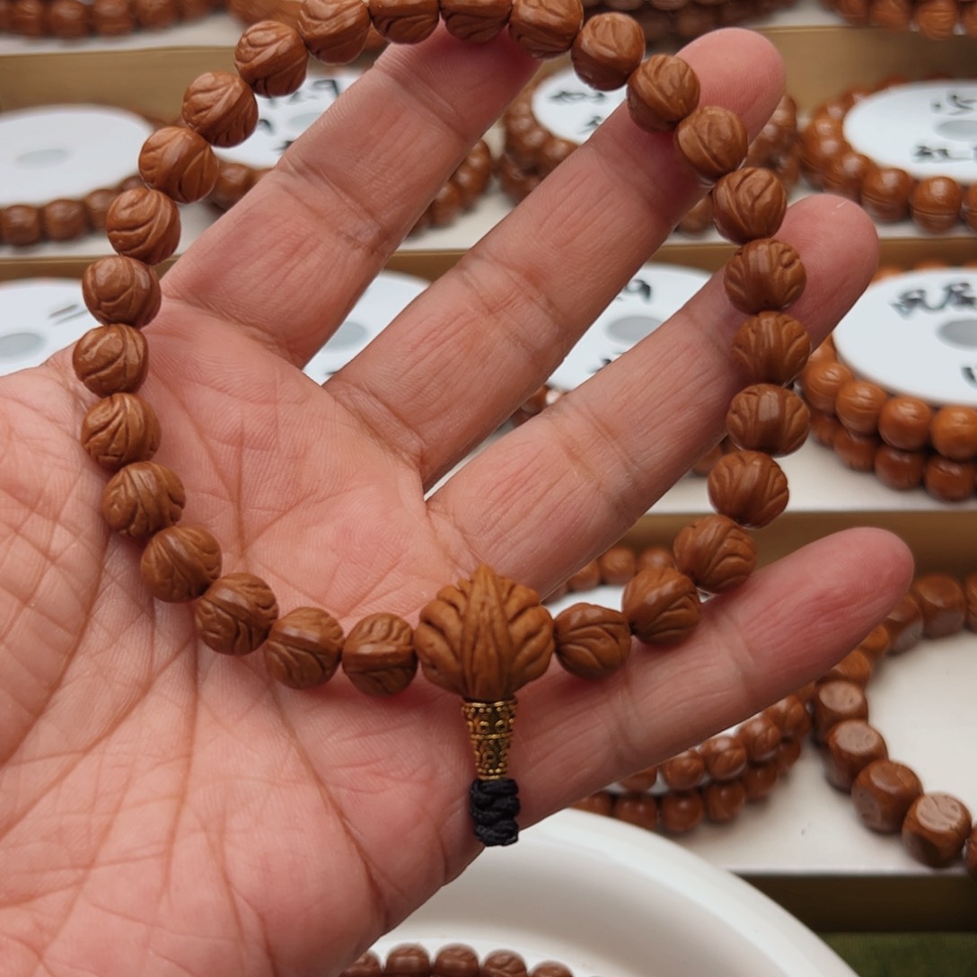 桃核手串E****m桃核手串