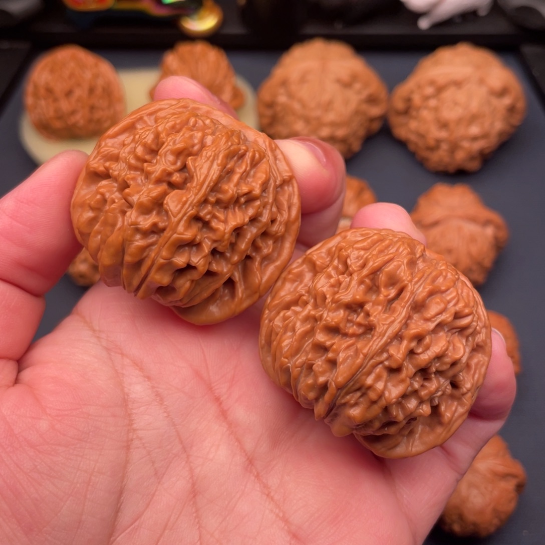 文玩核桃把件全品无修42山地楼