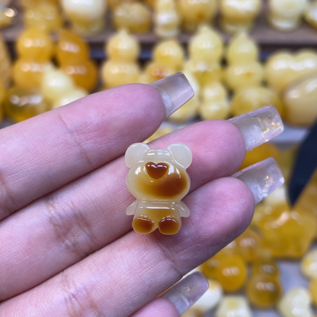 琥珀未镶嵌珠宝奇石