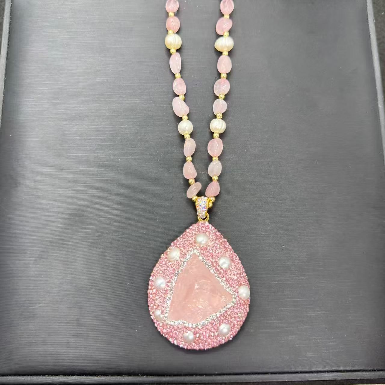 非金属珐琅吊坠 钻缀泪滴项链