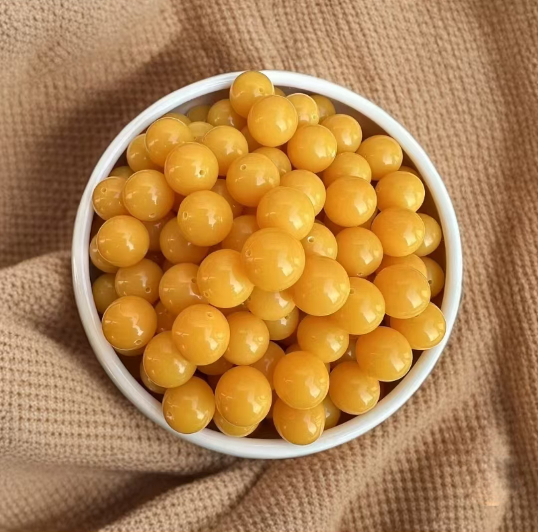 天然鸡油黄白蜡鹅黄老蜡饰品圆珠散珠
