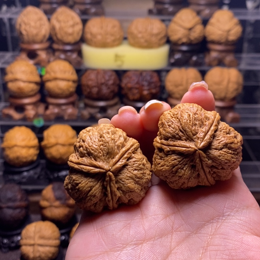 把件文玩核桃Z14六面蟾三棱36尺