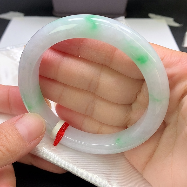 翡翠未镶嵌手镯手镯60