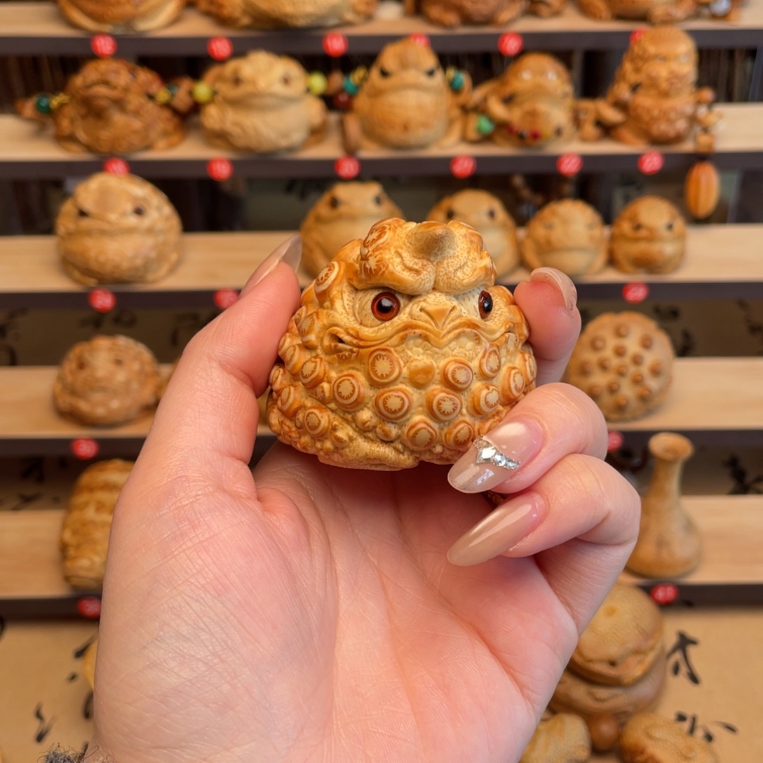 两***茶竹张念超竹根鹰蟾