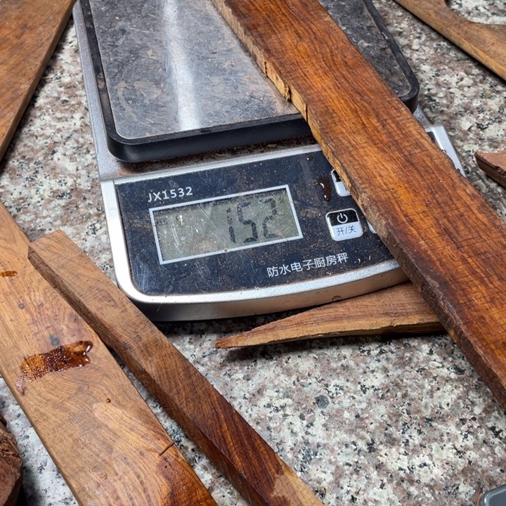 六*安南红花里零零零零零零