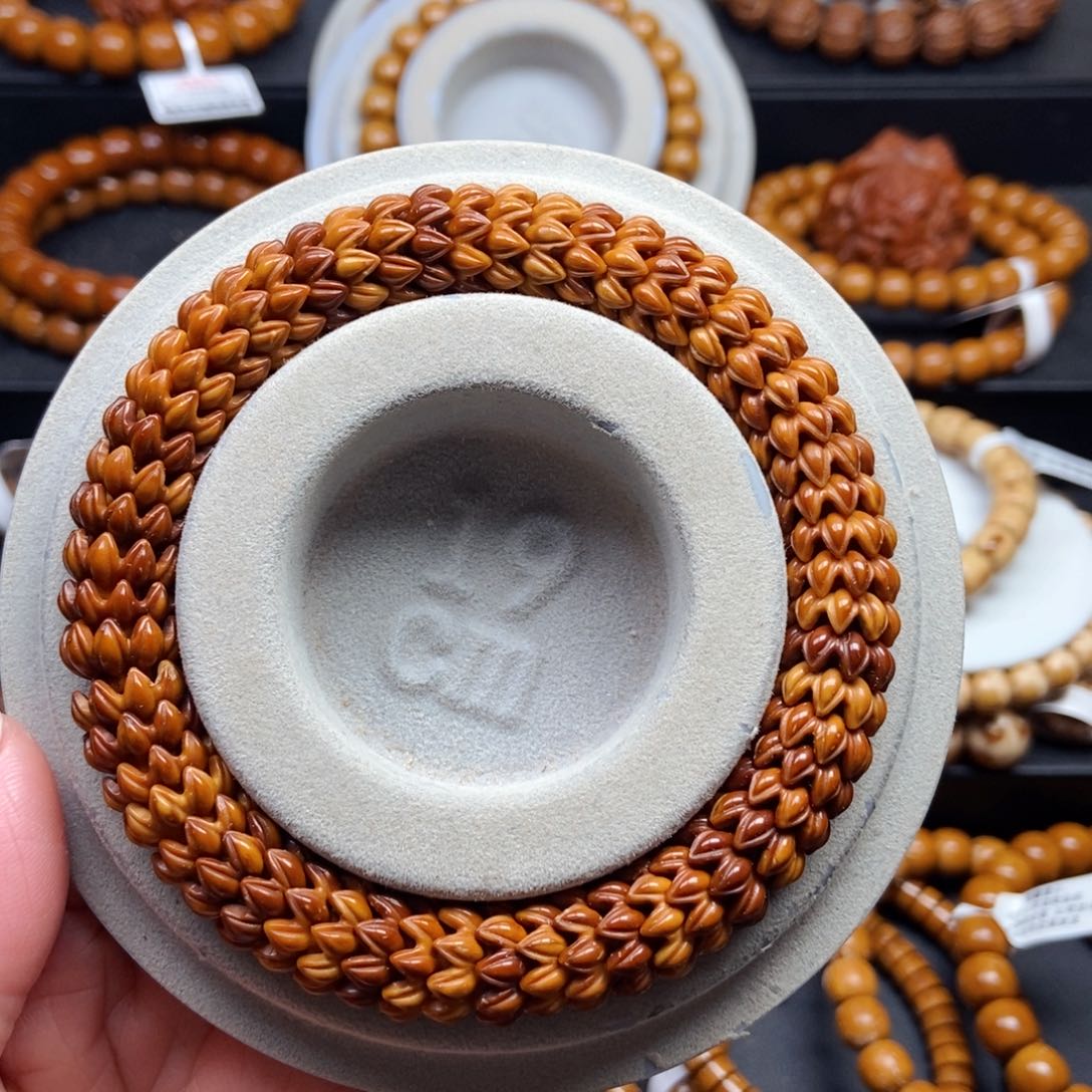 紫金鼠手串12mm九瓣莲花