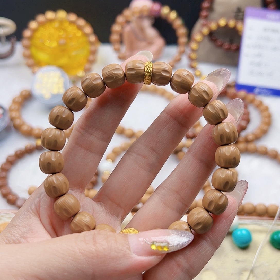 猴头核桃吊坠云百香