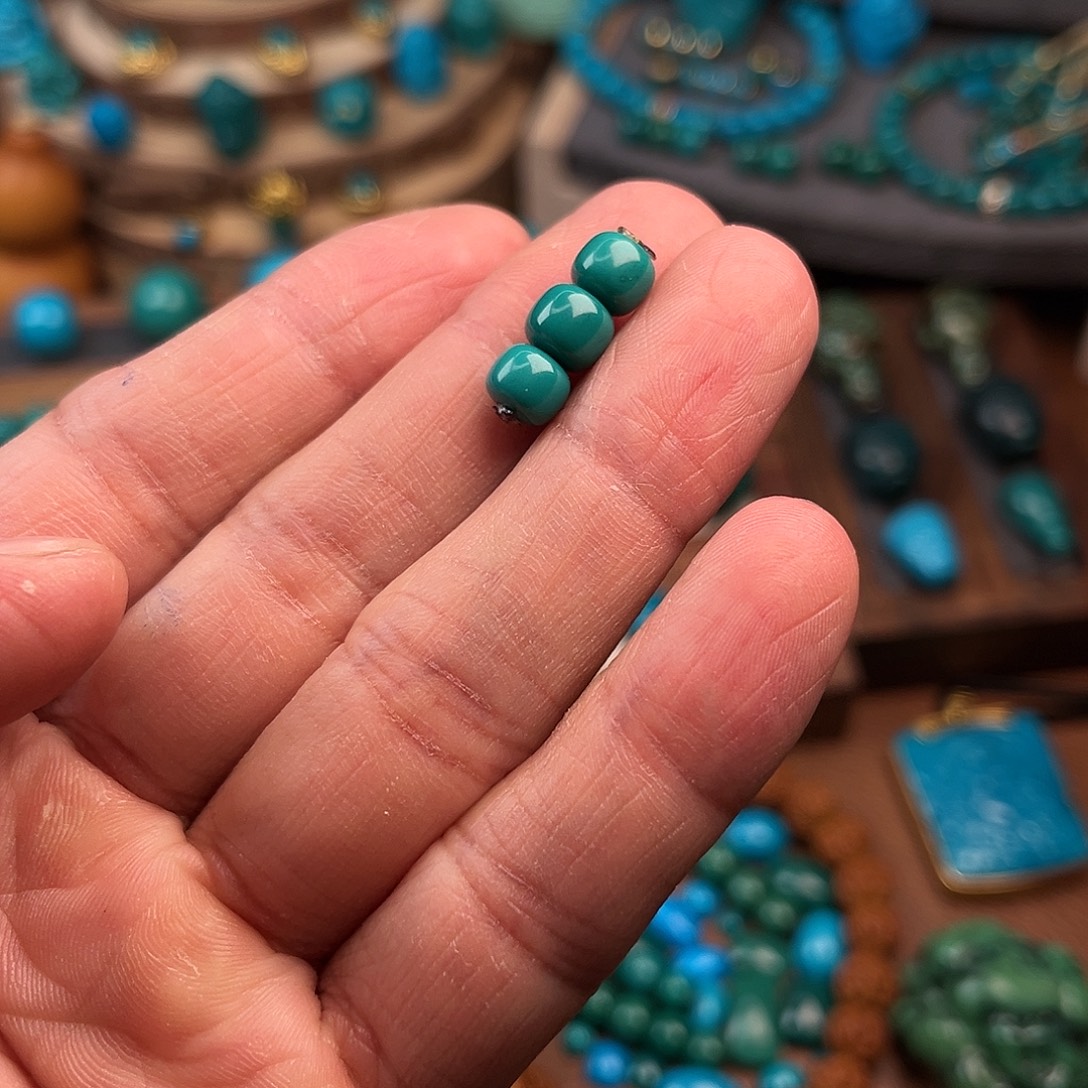 绿松石未镶嵌手串