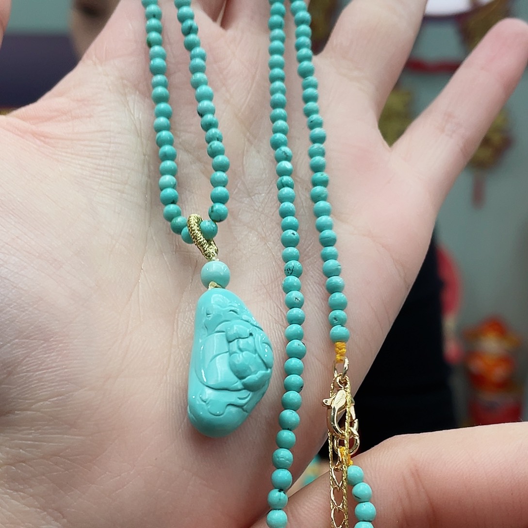 绿松石颈饰18K金镶嵌