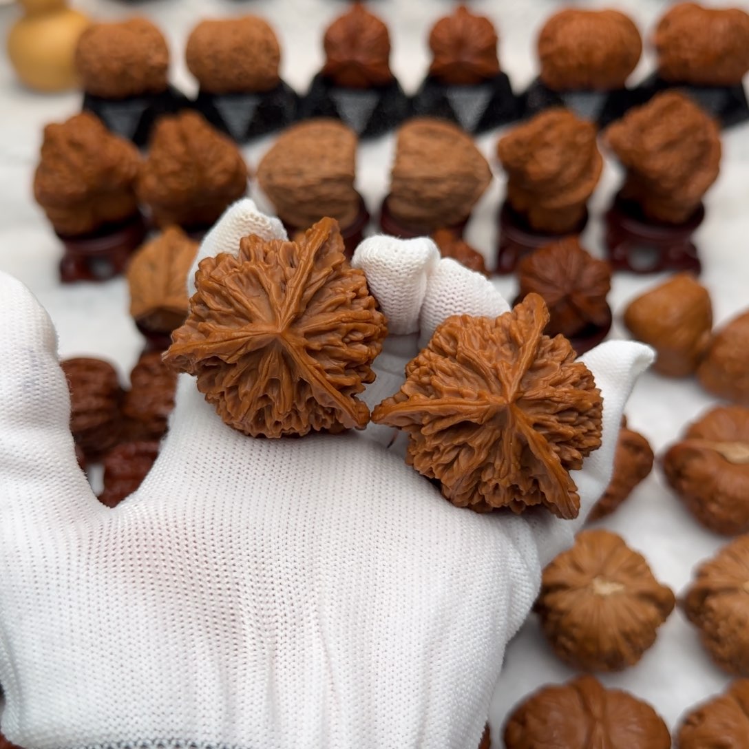 吊坠文玩核桃46盘龙奔