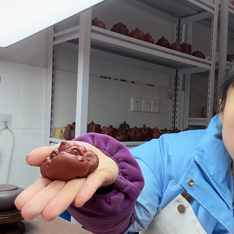 朱泥金蟾茶宠茶宠