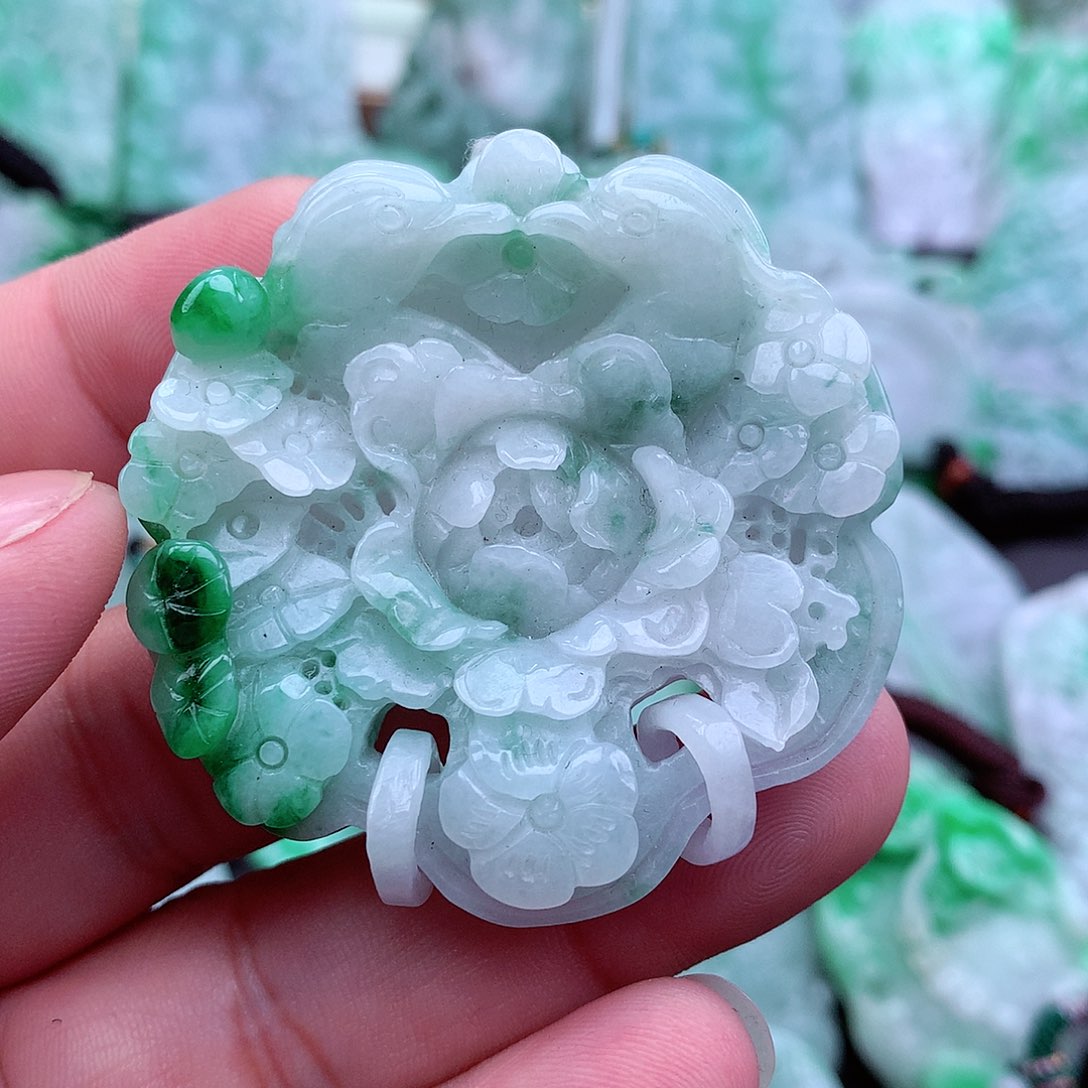 翡翠吊坠(不含链)未镶嵌