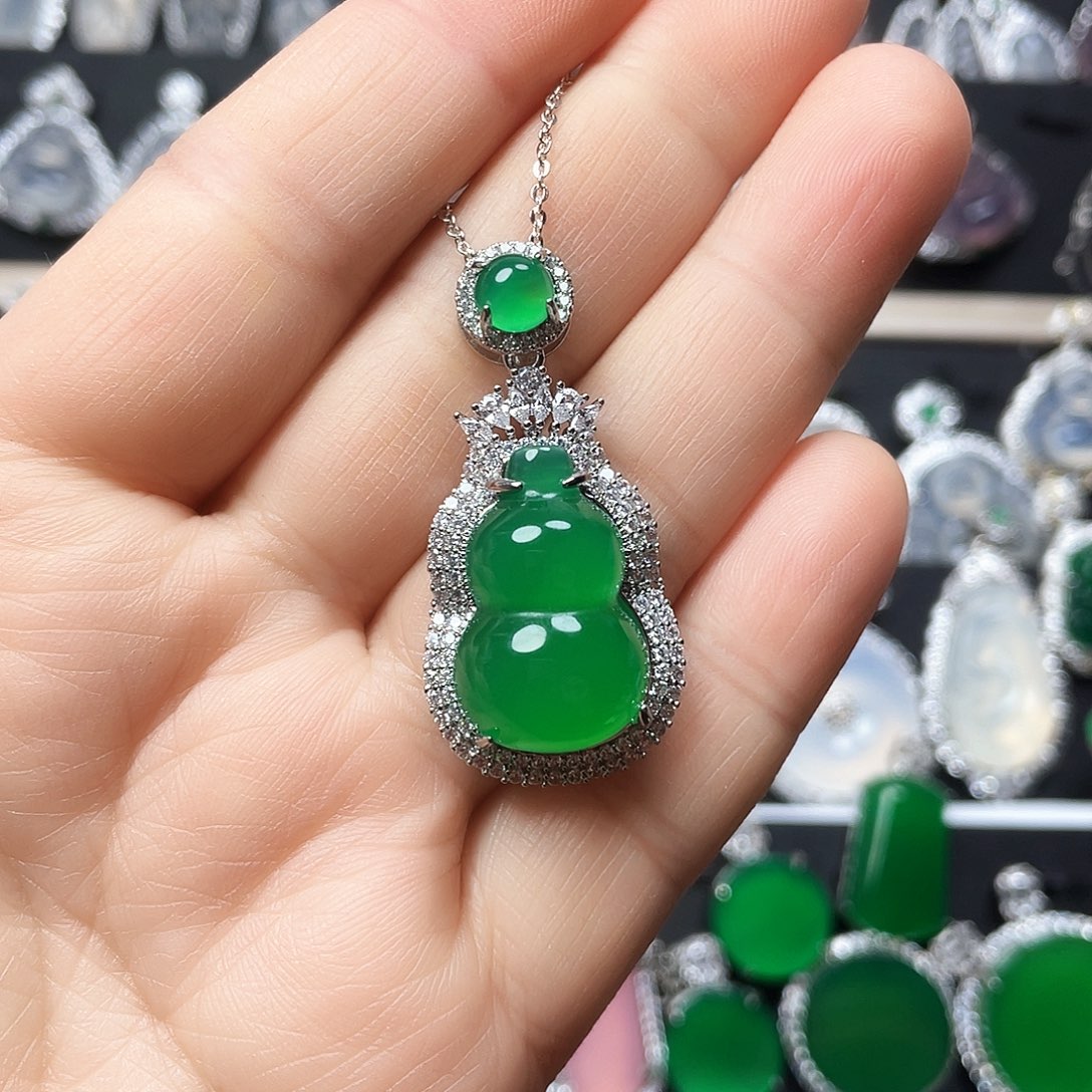 玛瑙/玉髓颈饰合金