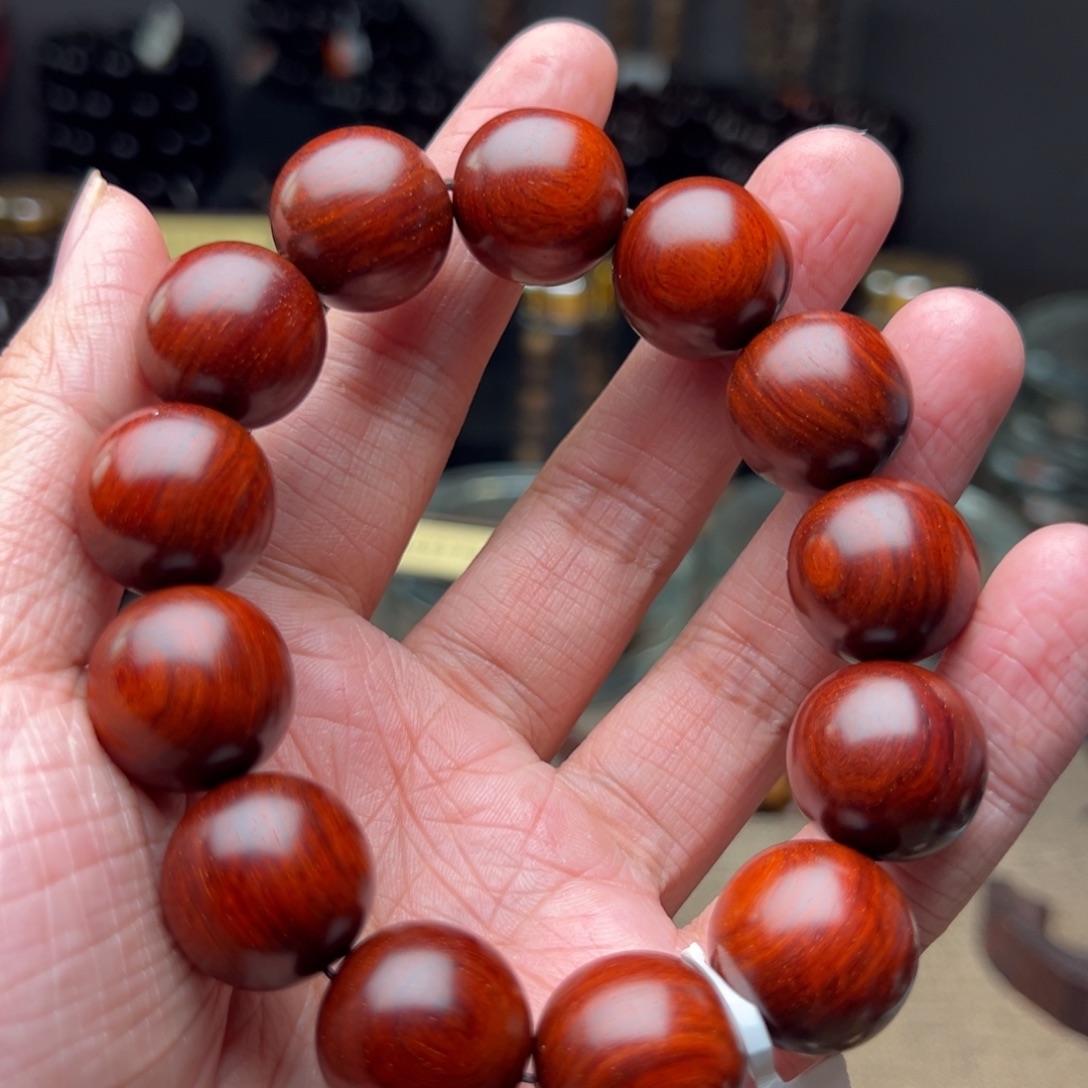 手串/手链檀香紫檀（小叶紫檀）1.8原汁原味泥料生长纹包浆款