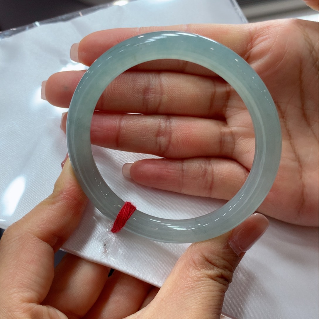 翡翠手镯未镶嵌买断