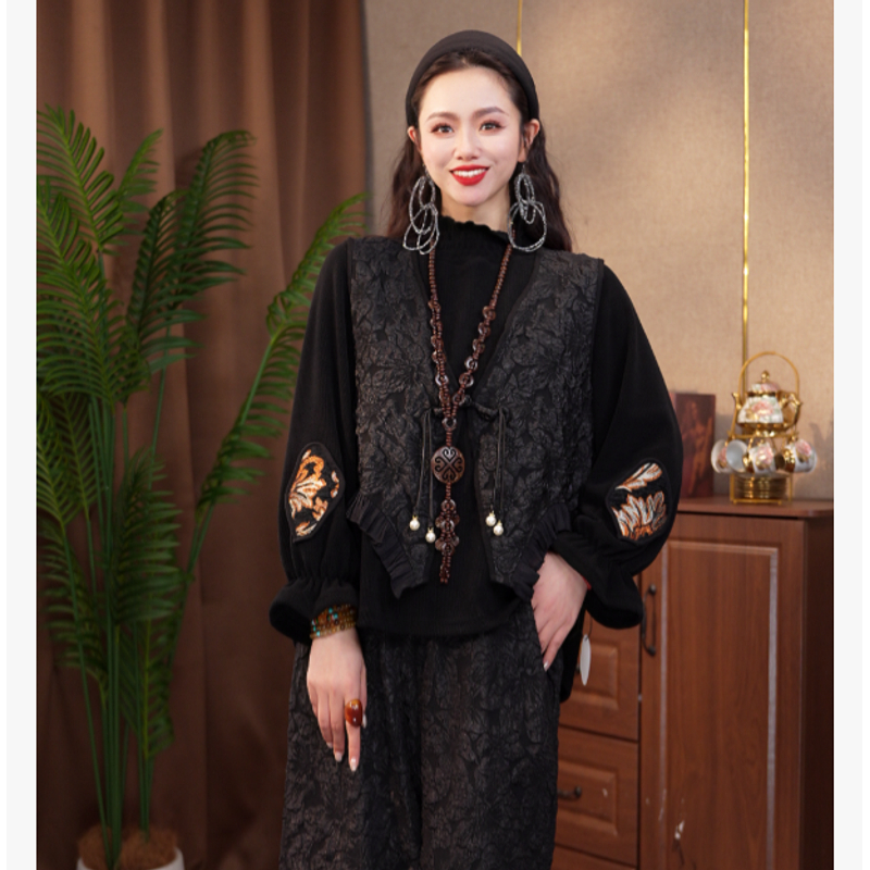 034/时尚休闲新中式刺绣马甲 J