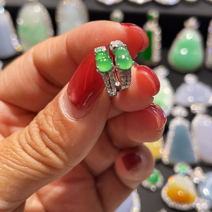 翡翠银S925镶嵌颈饰