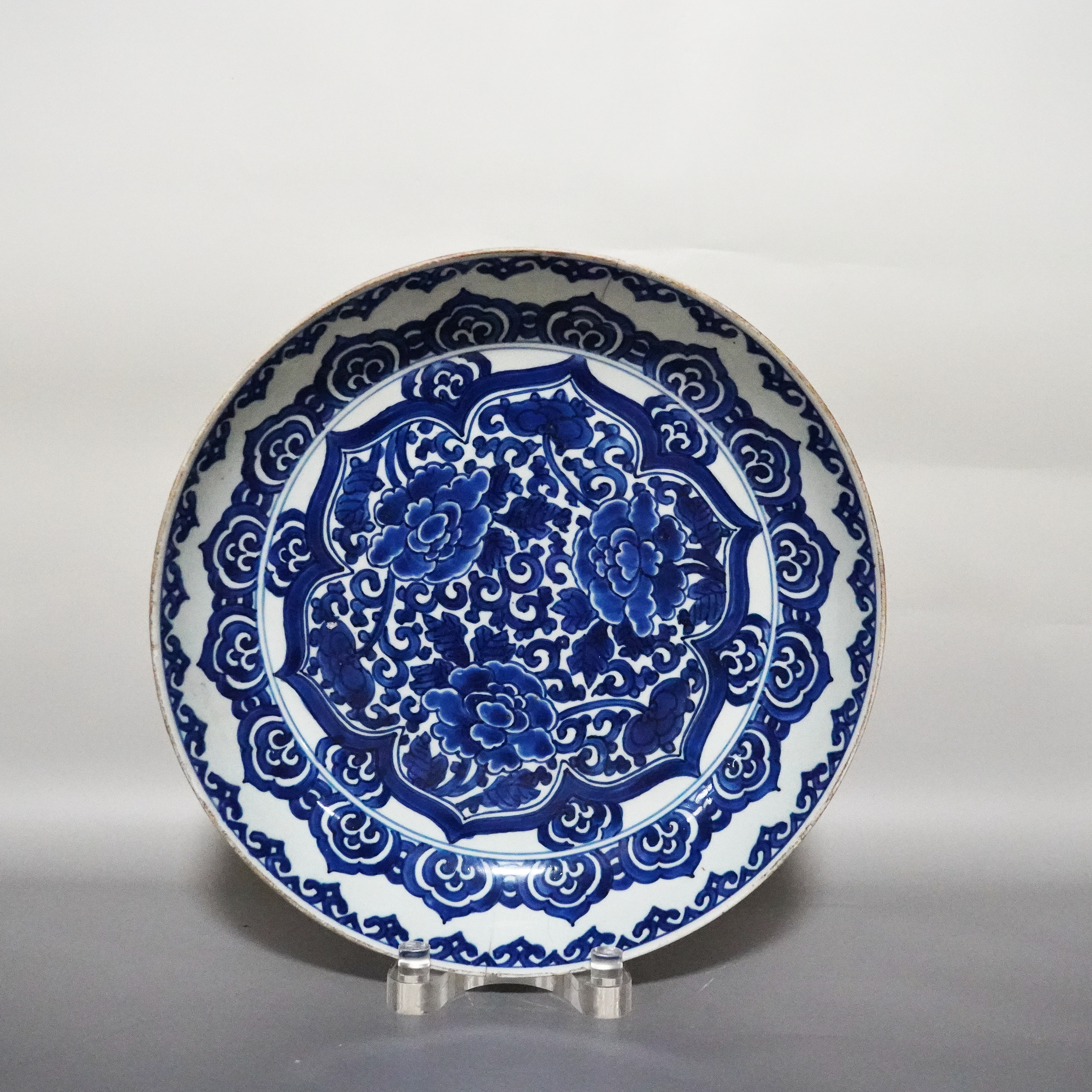 文华藏珍第217期拍品 8 康熙 青花花卉大盘