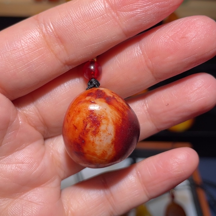 旧***温和田玉未镶嵌颈饰