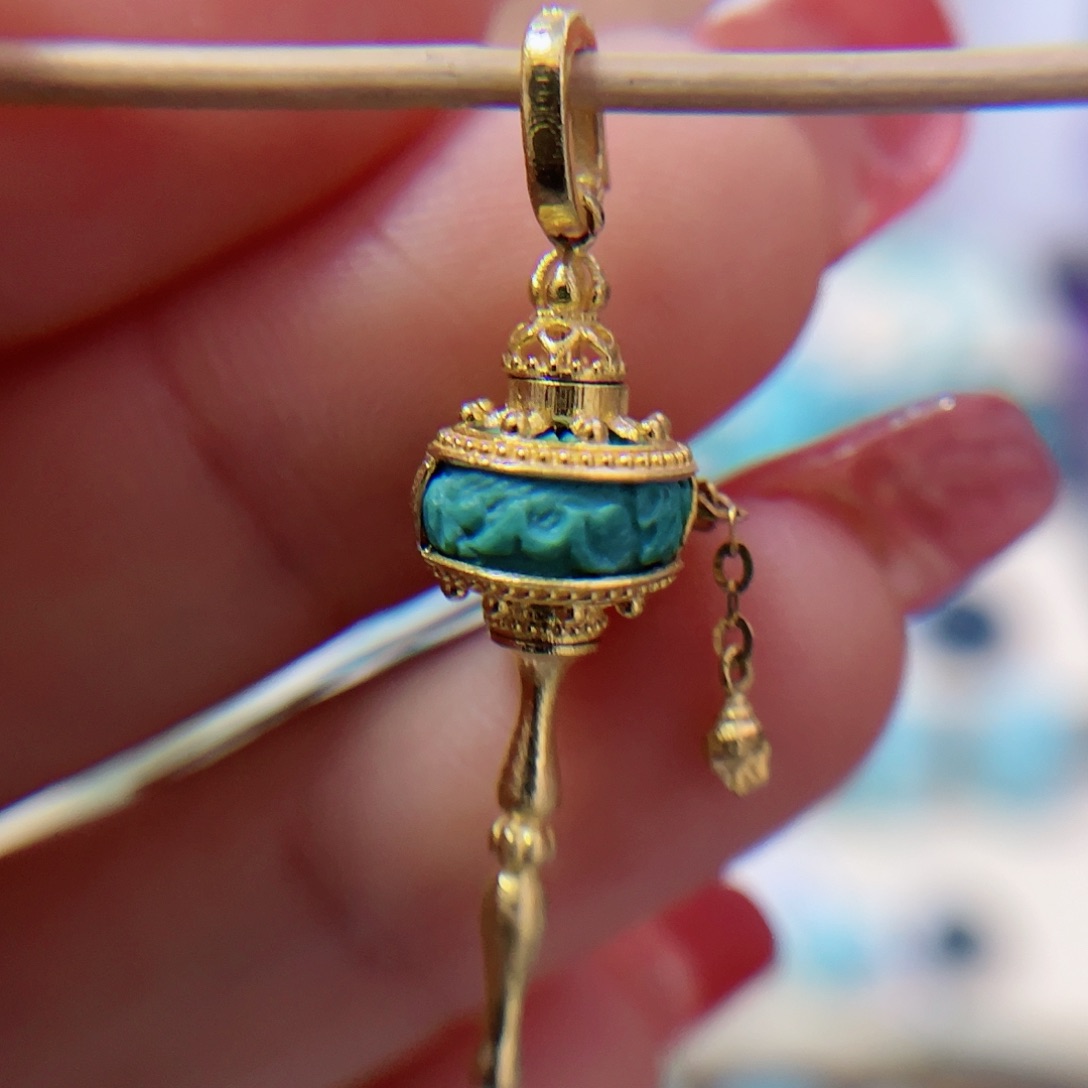 绿松石珠宝奇石18K金镶嵌